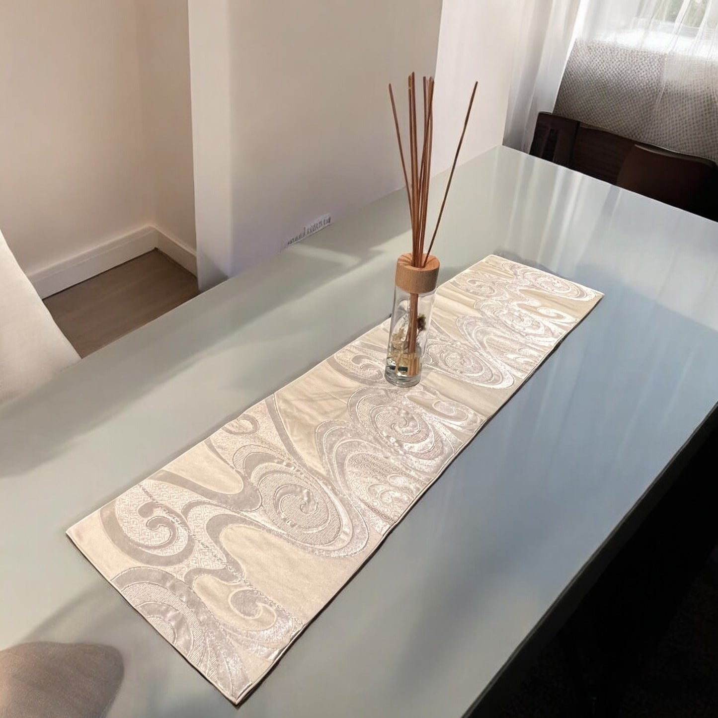 Elegant Silver Table Runner with Flowing Wave Pattern(006-TR)