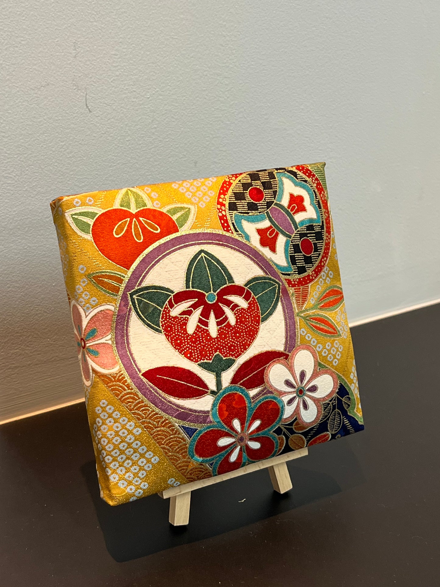 Nishijin brocade fabric board with gorgeous floral and geometric patterns on gold ground (013-FB)