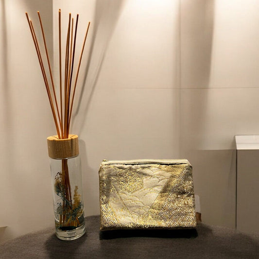 Elegant Gold Pouch with Beautiful Traditional Patterns(002-P)