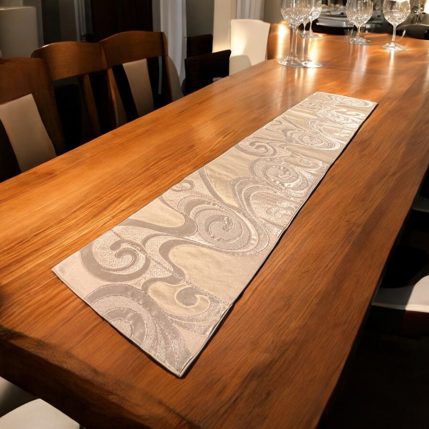 Elegant Silver Table Runner with Flowing Wave Pattern（006-TR）